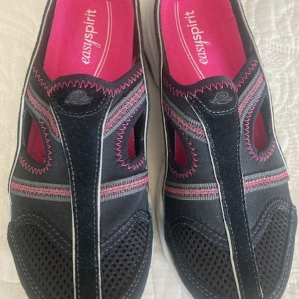 Easy Spirit Black and Pink Casual Shoe, 7.5M